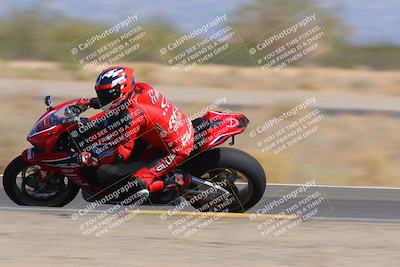 media/Oct-09-2022-SoCal Trackdays (Sun) [[95640aeeb6]]/Turn 15 Inside Distant Pans (1145am)/